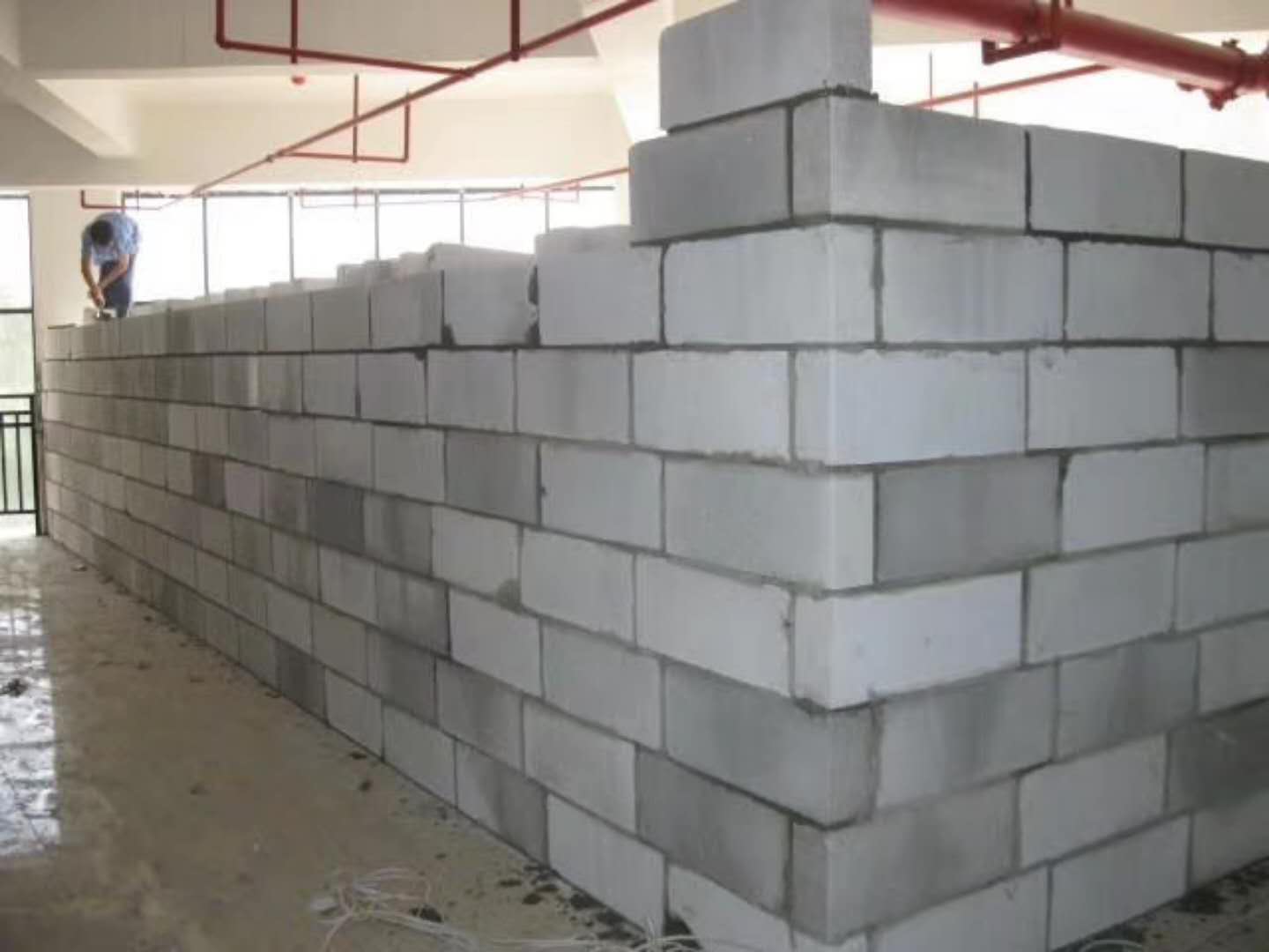 宜宾蒸压加气混凝土砌块承重墙静力和抗震性能的研究